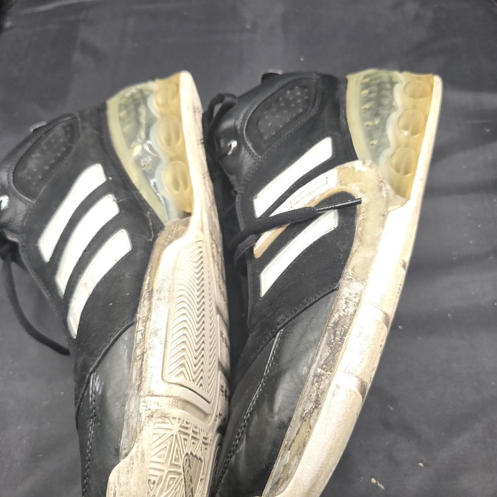 Adidas Black and White Athletic Shoes for Indoor Training